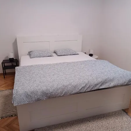 Andrea Appartement *