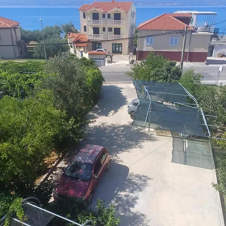 Appartement Andrea Jesenice (Split-Dalmatia)