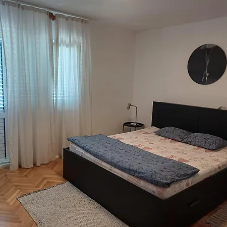 Andrea Apartman *
