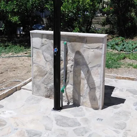 Andrea * Jesenice (Split-Dalmatia)